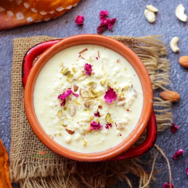 Shahi Payesh topped with nuts /0.5 kg